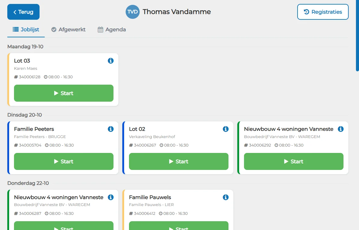 **Echt scherm uit de demo-omgeving**, met fictieve gegevens. De joblijst van Thomas Vandamme in de prikklok, met zijn werkorders van de dag. Klik om te vergroten.